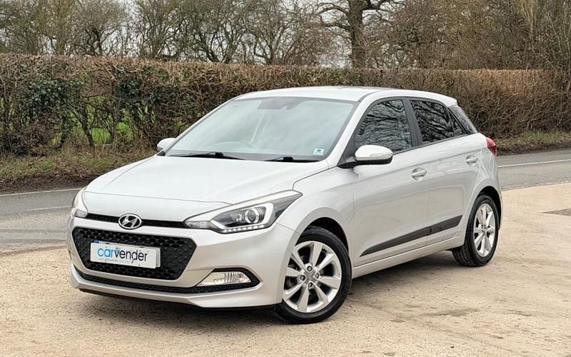 Used Hyundai i20 Premium 84 HP (61 kW) 2018 Hatchback