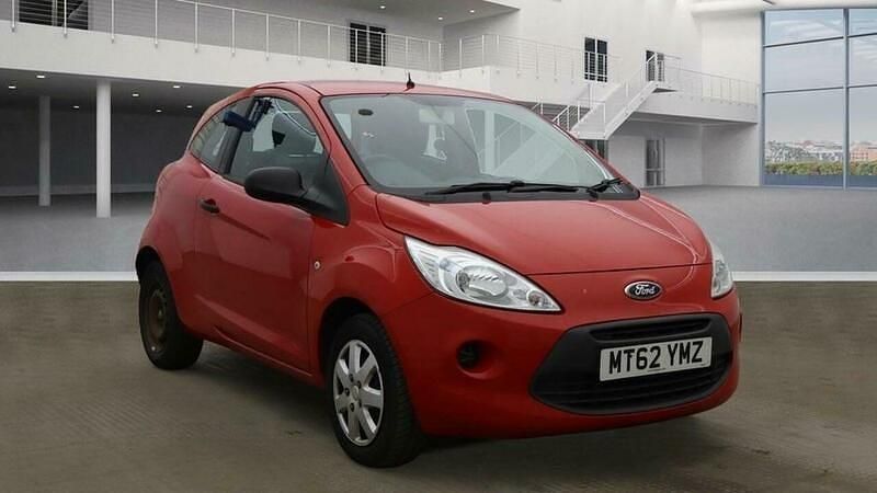 Used Ford Ka Studio 69 HP (50 kW) 2013 Red Hatchback