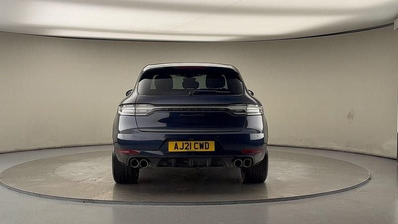 Used Porsche Macan 380 HP (279 kW) 2021 Night blue SUV