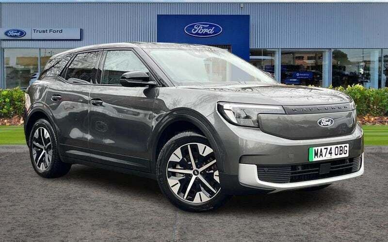Used 2025 Ford Explorer Select SUV | £32,770 (Fair price) - Image 1/4