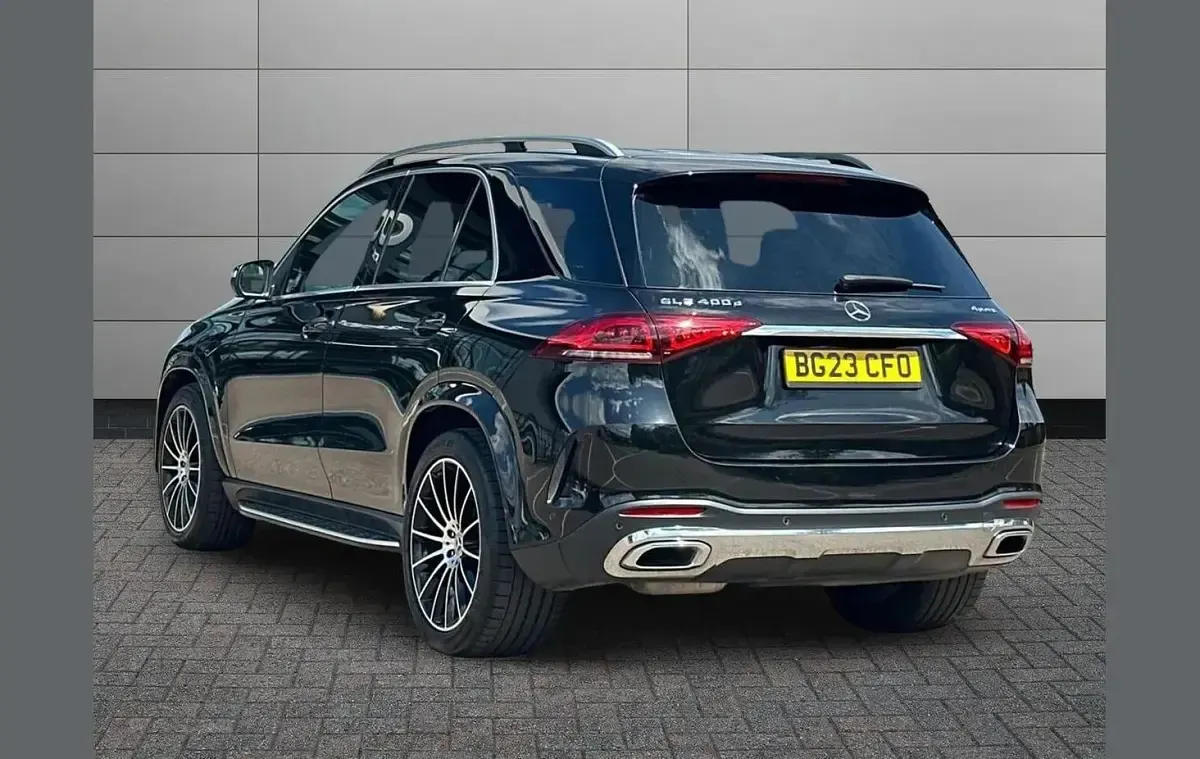 Used Mercedes GLE400 AMG line 330 HP (242 kW) 2023 Black SUV
