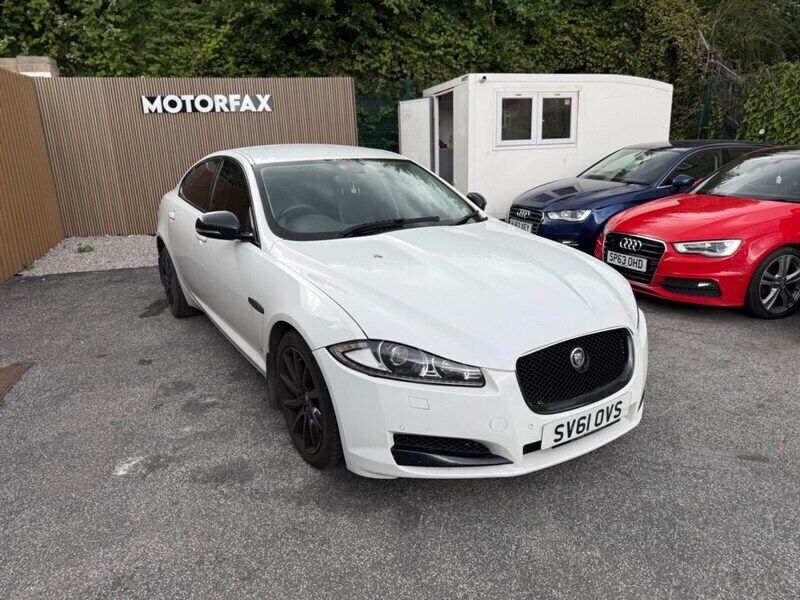 White Used 2011 Jaguar XF Luxury Sedan | £4,200 (Fair price) - Image 1/4