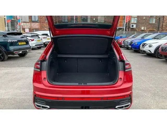 Used VW Taigo R-line 150 HP (110 kW) 2022 Red SUV