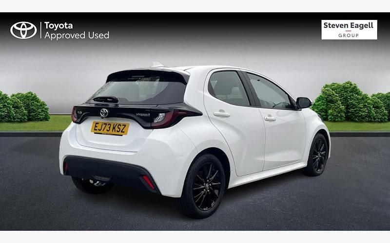 Used Toyota Yaris Hybrid 116 HP (85 kW) 2025 Hatchback