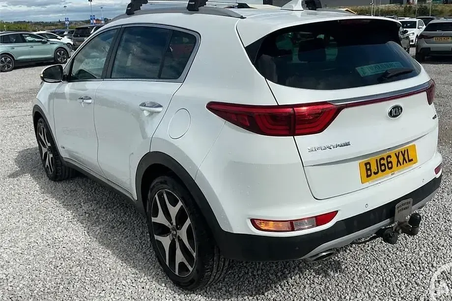 Used Kia Sportage GT-Line 2016 Pure white SUV