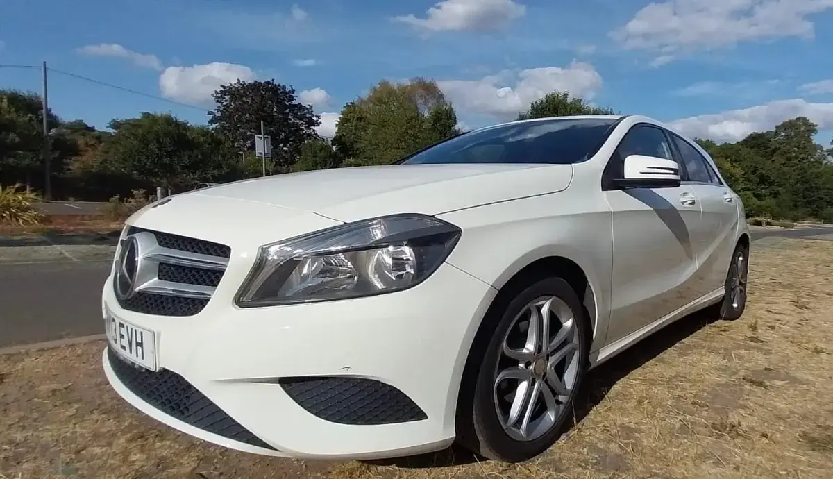 Used Mercedes A180 107 HP (78 kW) 2013 White Hatchback