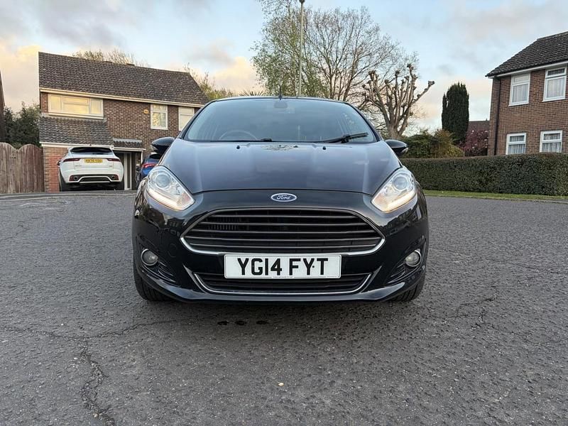 Used Ford Fiesta Titanium X 125 HP (91 kW) 2014 Black Hatchback