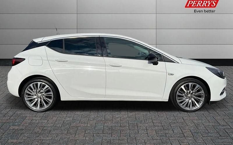 Used Vauxhall Astra Edition 145 HP (106 kW) 2021 Hatchback