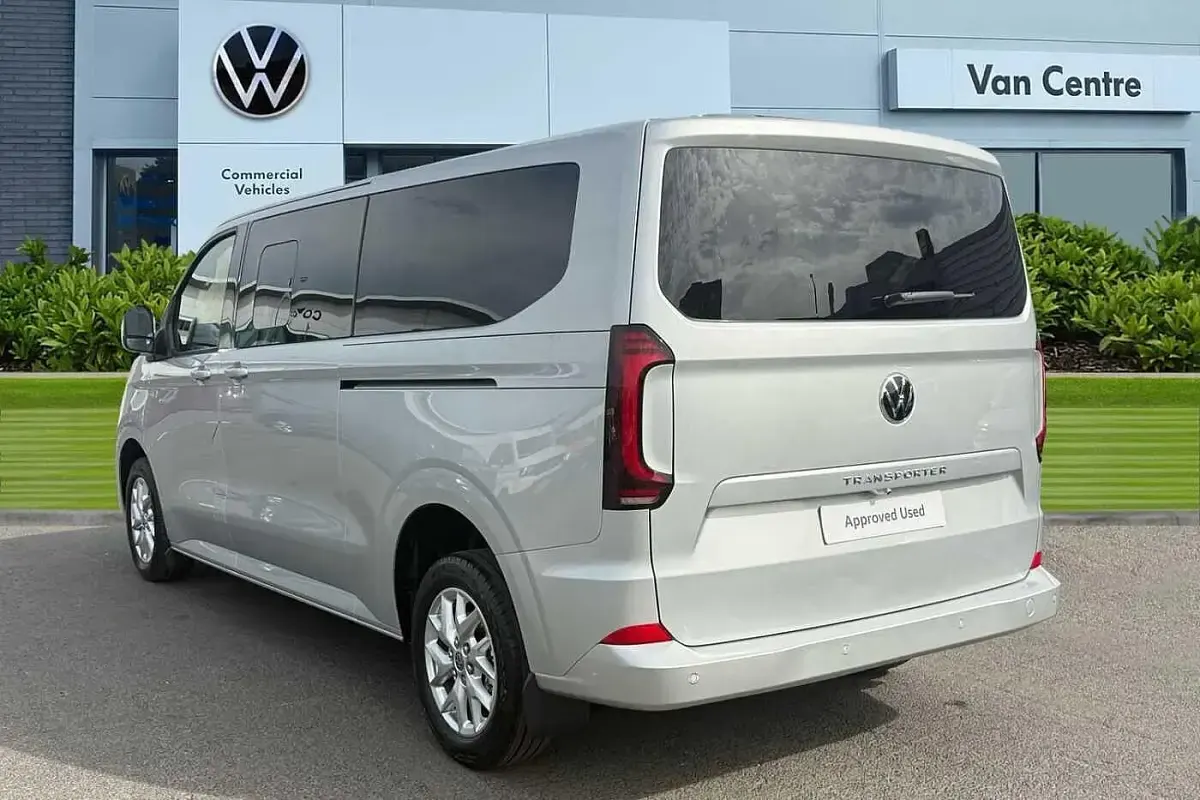 New VW T7 Style 150 HP (110 kW) 2026 Grey Van