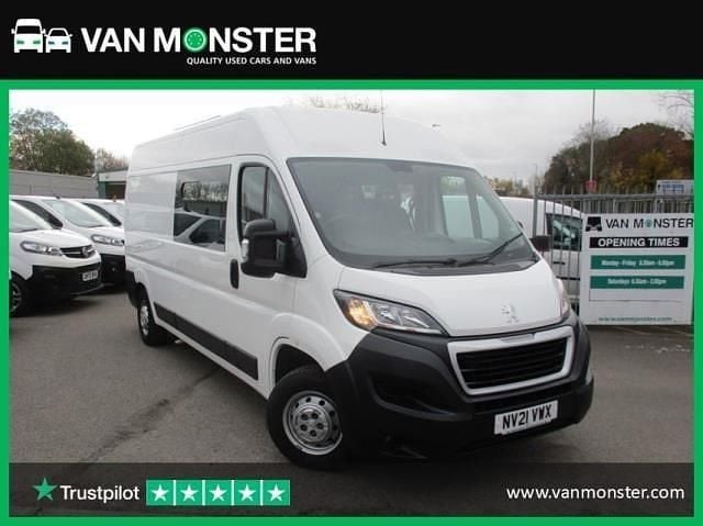 White Used 2021 Peugeot Boxer S Van | £14,698 (Good price) - Image 1/4