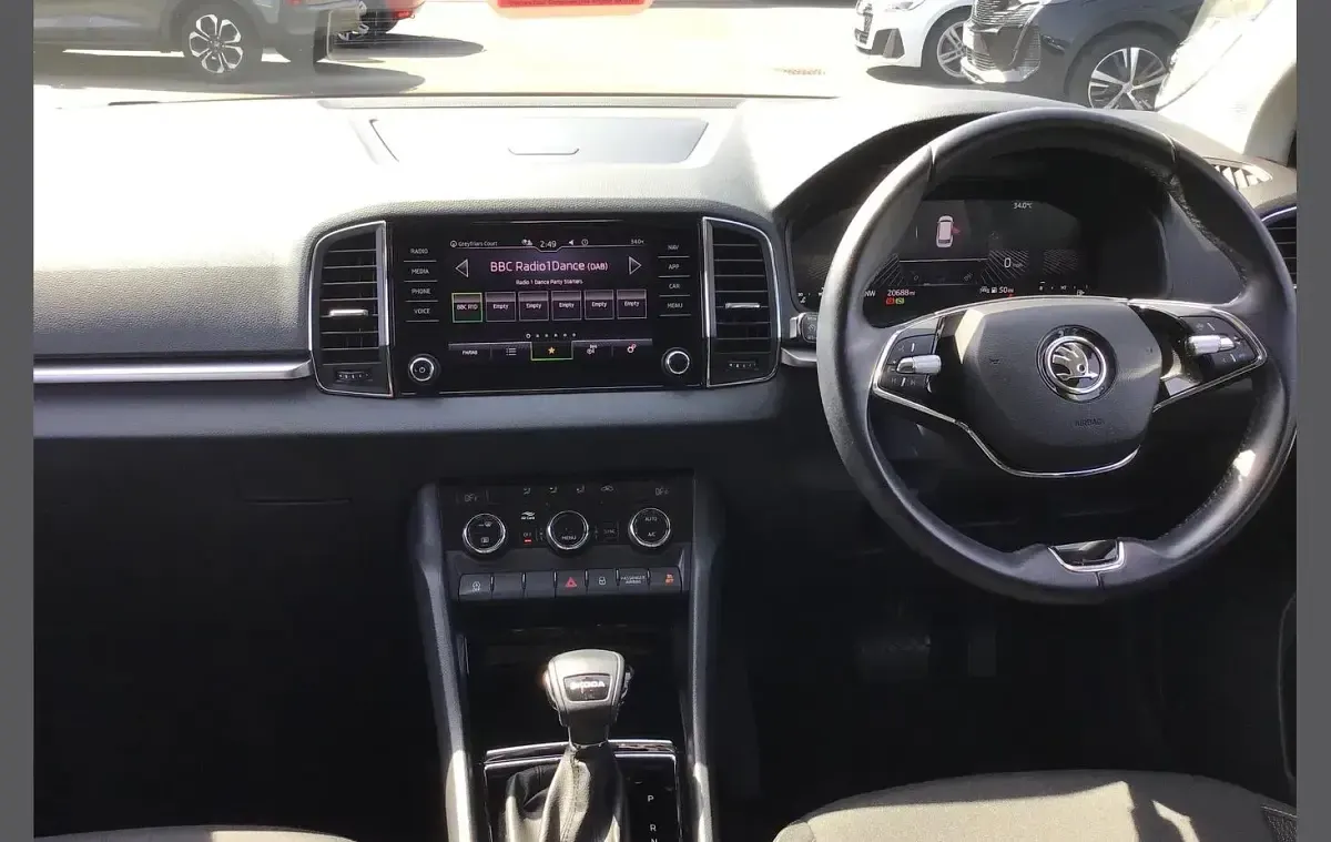 Used Skoda Karoq SE Drive 147 HP (108 kW) 2024 Black SUV