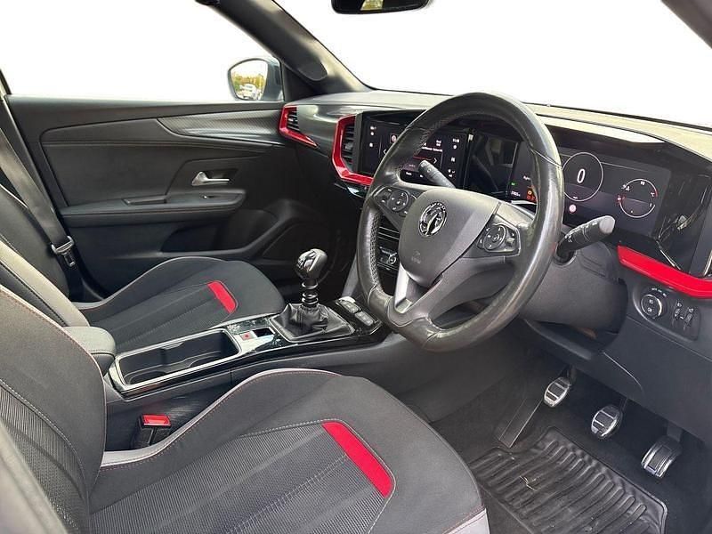 Used Vauxhall Mokka SRi 2022 White SUV