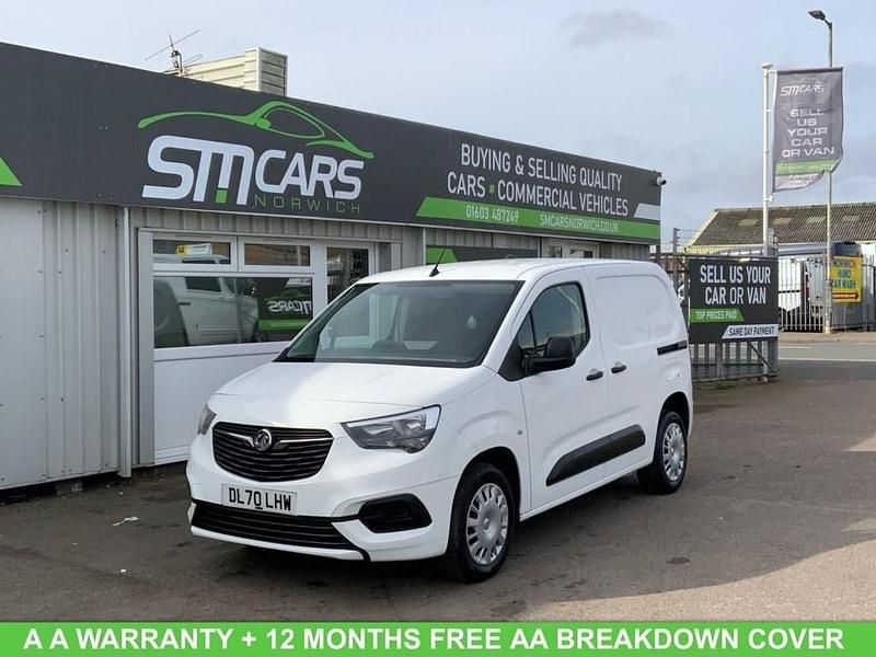 Used Vauxhall Combo Sportive 2020 White MPV