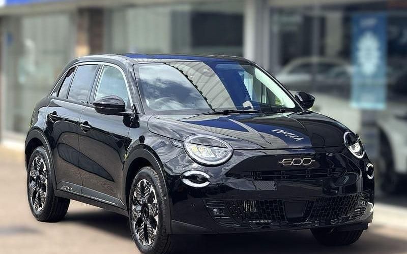 New Fiat 600 101 HP (74 kW) 2025 SUV