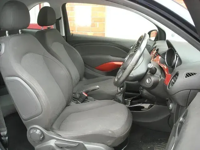 Used Vauxhall Adam Jam 70 HP (51 kW) 2016 Blue Hatchback