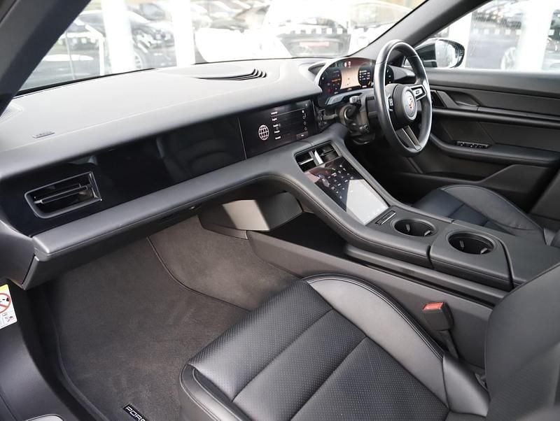 Used Porsche Taycan Performance Package 419 kW (571 HP) 2021 Black Sedan