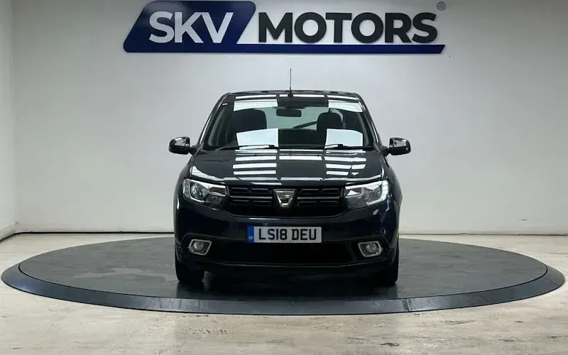 Used Dacia Sandero Lauréate 73 HP (53 kW) 2018 Grey Hatchback