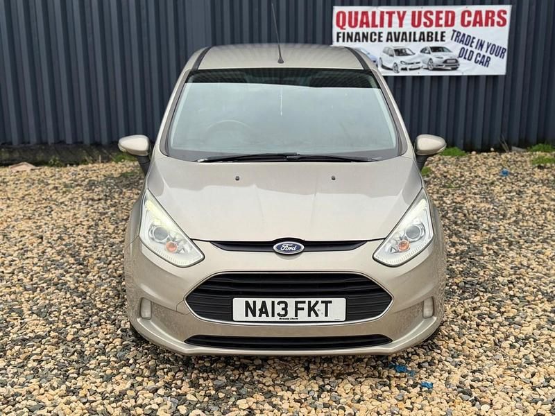 Second-hand Ford B-MAX Zetec 75 CP (55 kW) 2013 Argintiu Monovolum
