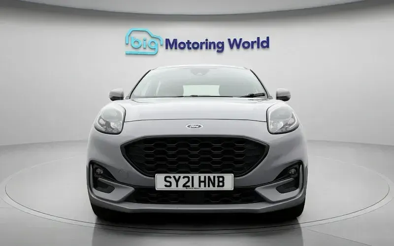 Käytetty Ford Puma ST-Line 125 HP (91 kW) 2020 Harmaa Katumaasturi