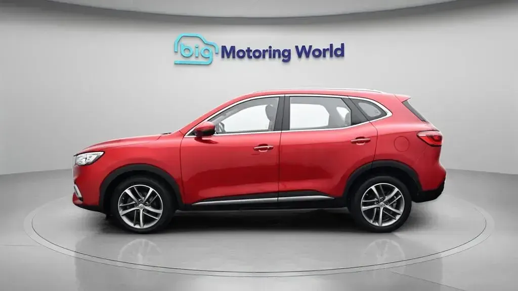 Used MG HS 2022 Red SUV