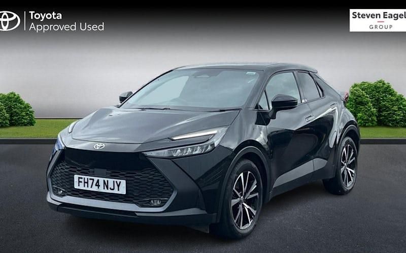 Used Toyota C-HR Design 140 HP (102 kW) 2026 SUV