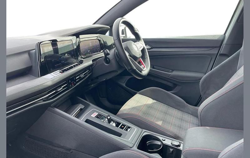 Used VW Golf VIII GTI 241 HP (177 kW) 2022 White Hatchback