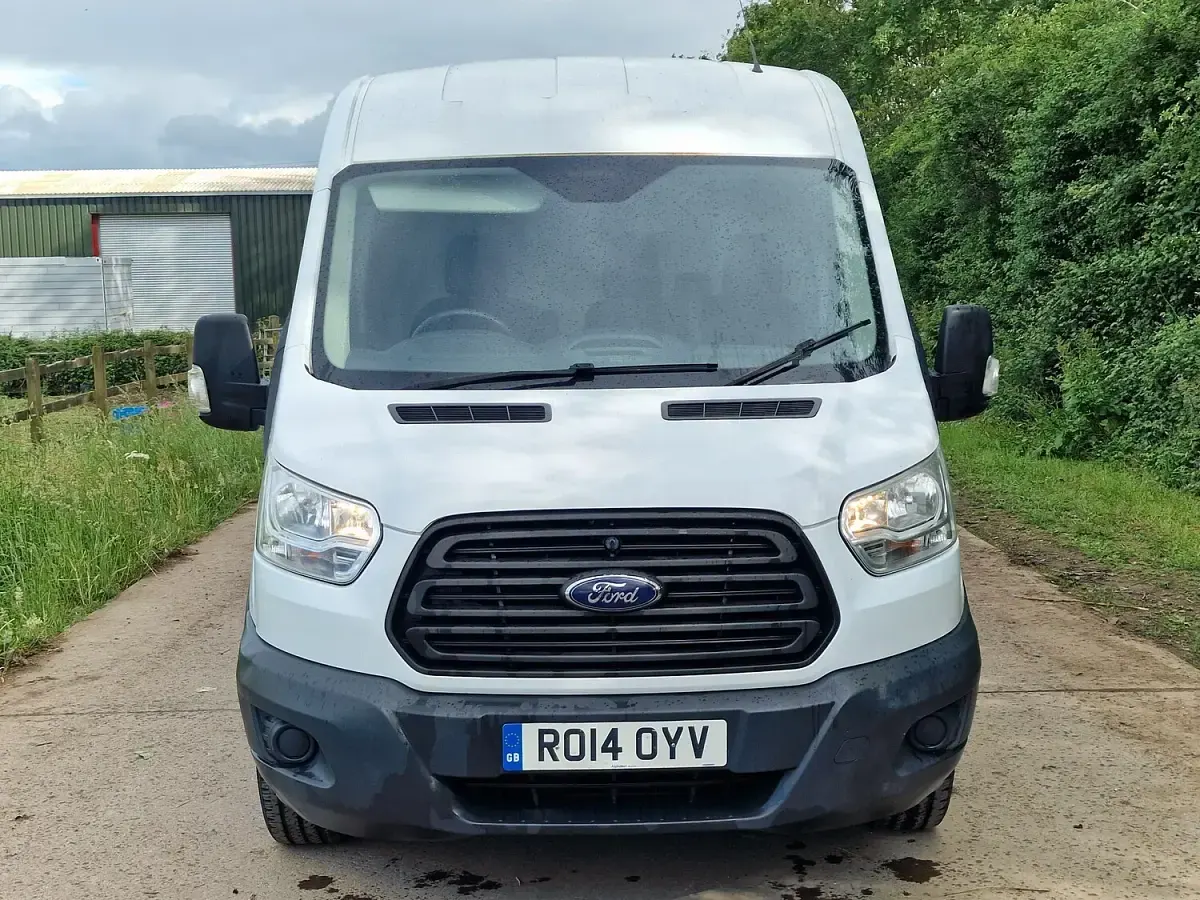Used Ford Transit 100 HP (73 kW) 2014 White Van