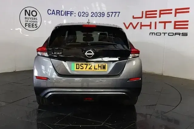 Used Nissan Leaf N-Connecta 50 kW (68 HP) 2022 Grey Hatchback