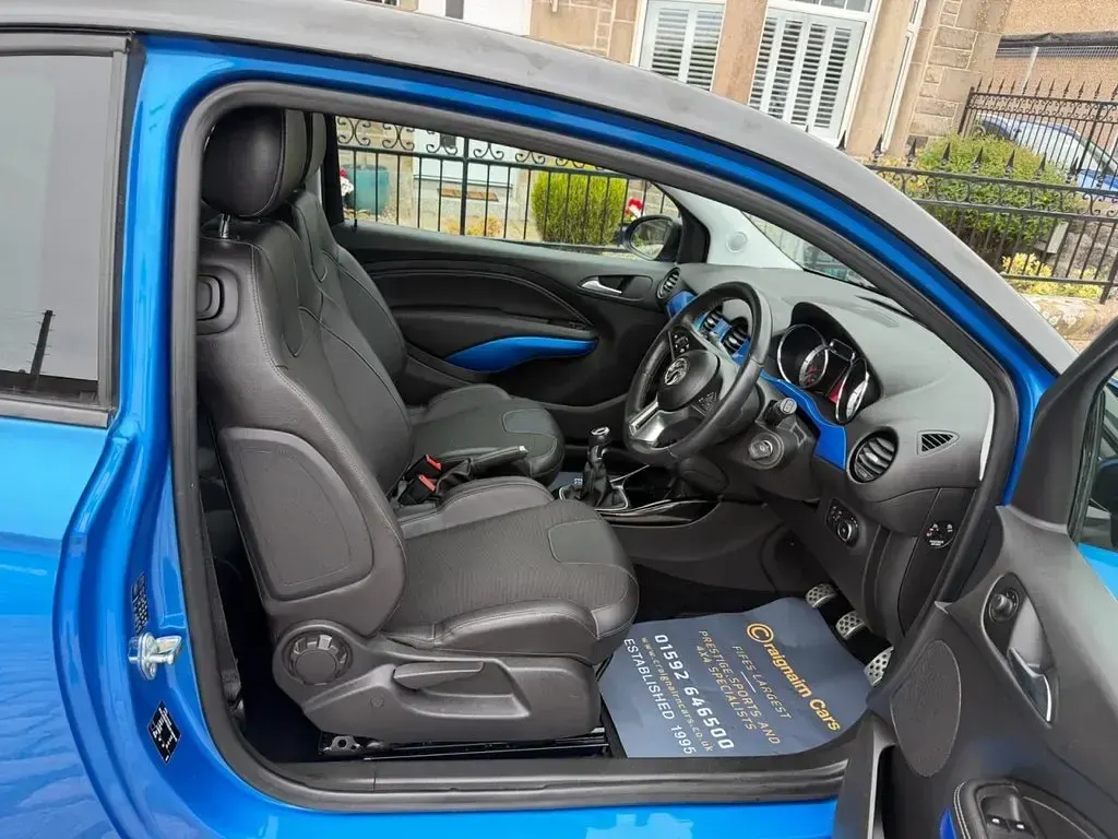 Used Vauxhall Adam 70 HP (51 kW) 2016 Blue Hatchback