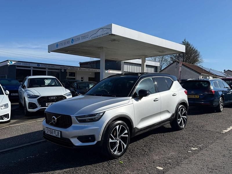 Used Volvo XC40 2018 Silver SUV