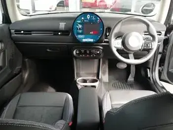 Used Mini Cooper Classic 114 kW (156 HP) 2025 Silver Hatchback