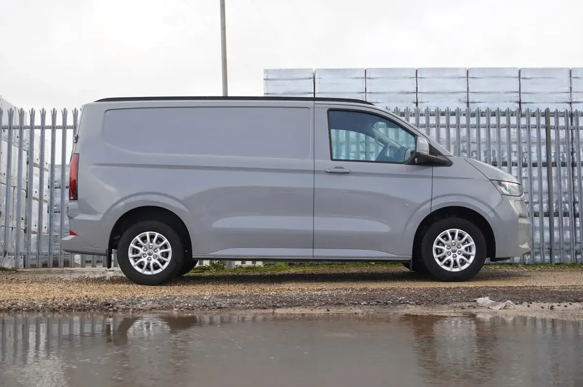 Used VW T7 Pro 160 kW (218 HP) 2025 Grey Van