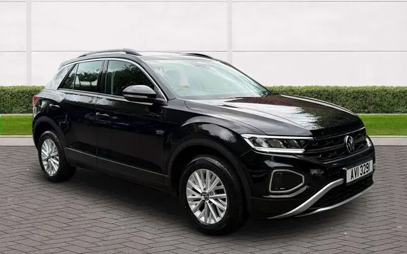 Used VW T-Roc Life 110 HP (80 kW) 2024 SUV