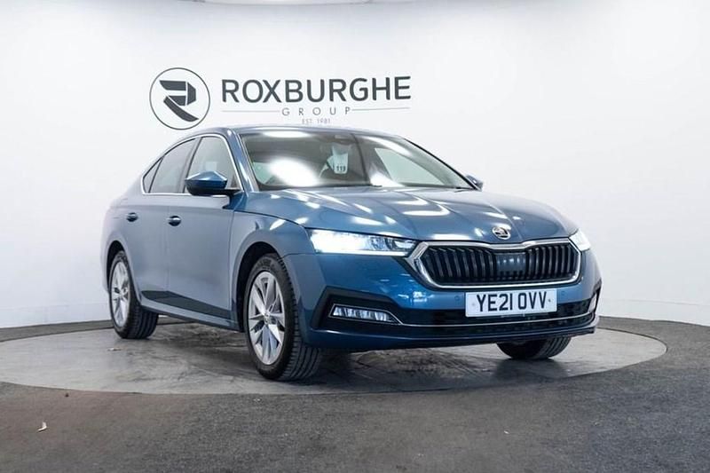 Used Skoda Octavia SE L 150 HP (110 kW) 2021 Blue Hatchback
