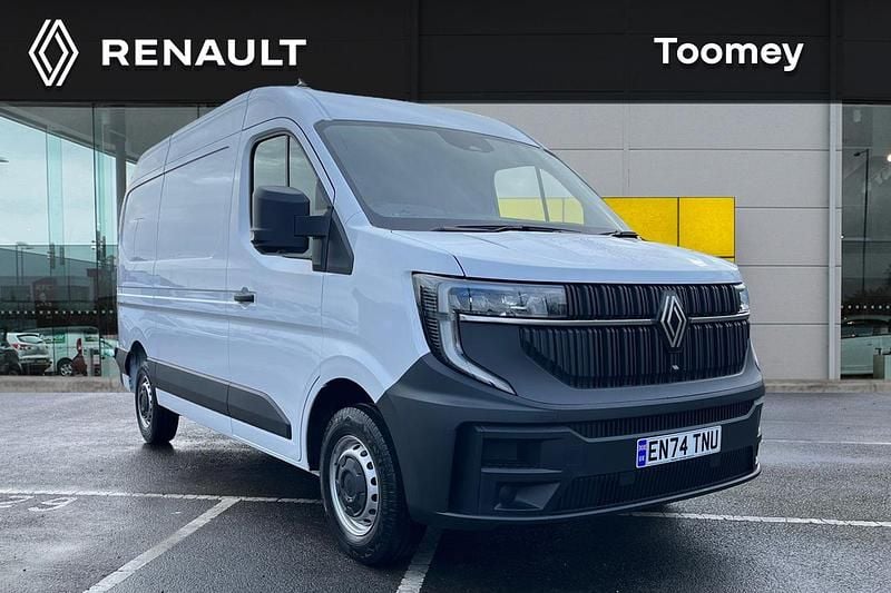 Used Renault Master 150 HP (110 kW) 2025 White  Van
