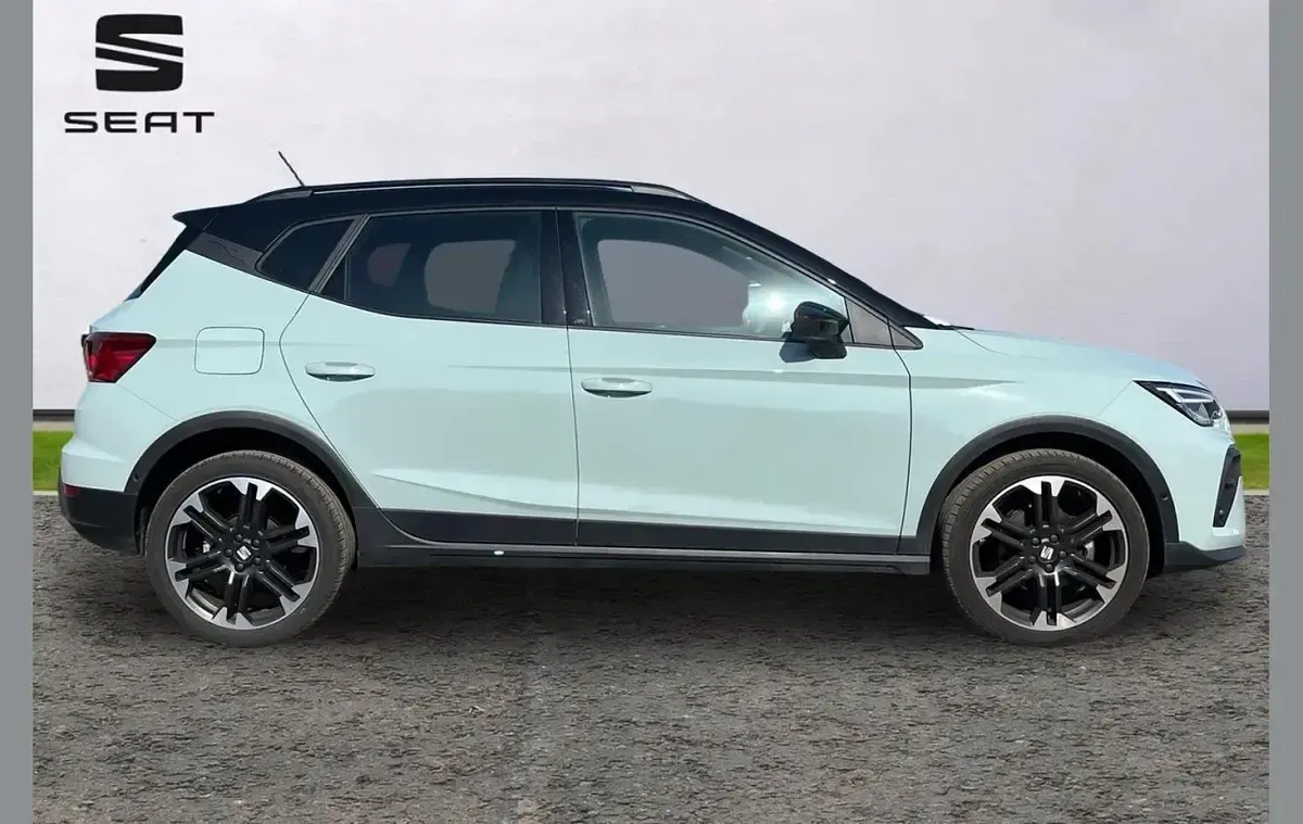 Used Seat Arona FR Sport 113 HP (83 kW) 2026 Grey SUV