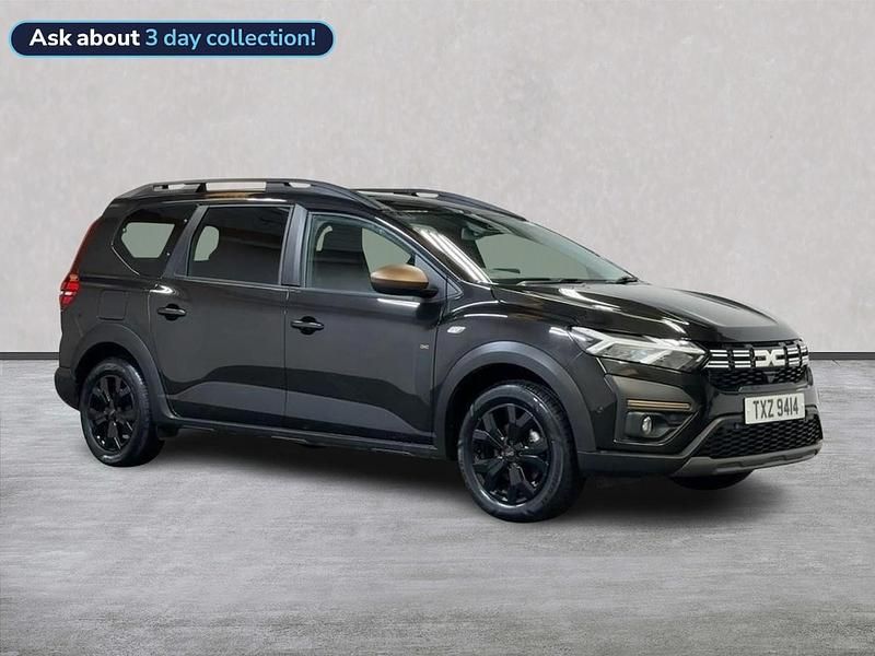 Black Used 2024 Dacia Jogger Extreme MPV | £19,875 (Fair price) - Image 1/4