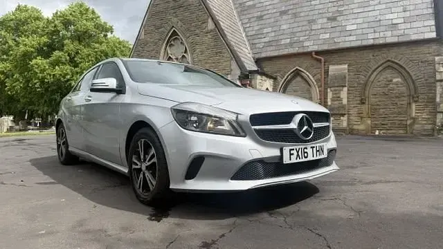 Used Mercedes A180 SE 2016 Silver Hatchback