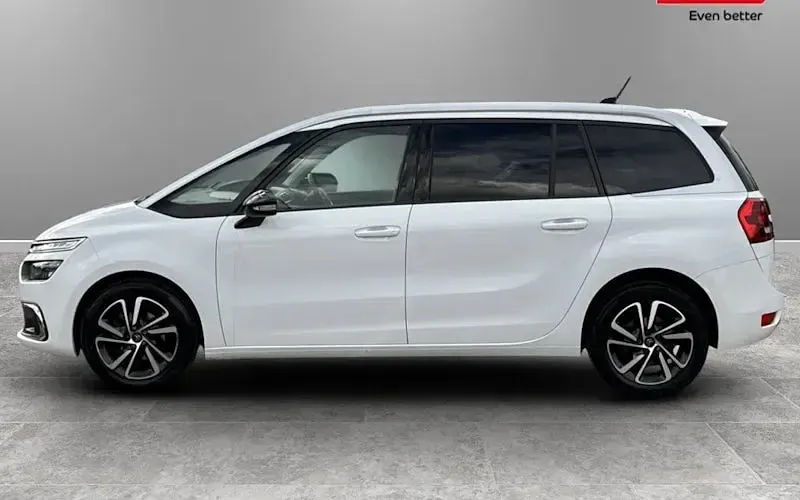 Used Citroën C4 SpaceTourer PureTech 131 HP (96 kW) 2022 MPV