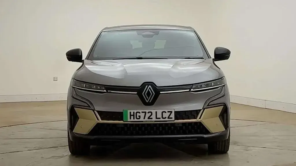 Used Renault Megane E-Tech 160 kW (218 HP) 2022 Hatchback