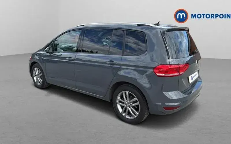 Used VW Touran Match 150 HP (110 kW) 2025 MPV