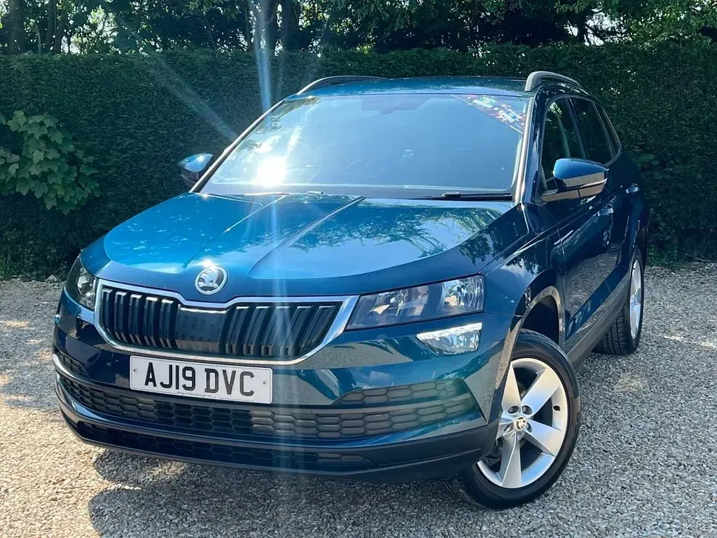 Used Skoda Karoq SE 115 HP (84 kW) 2019 Blue SUV