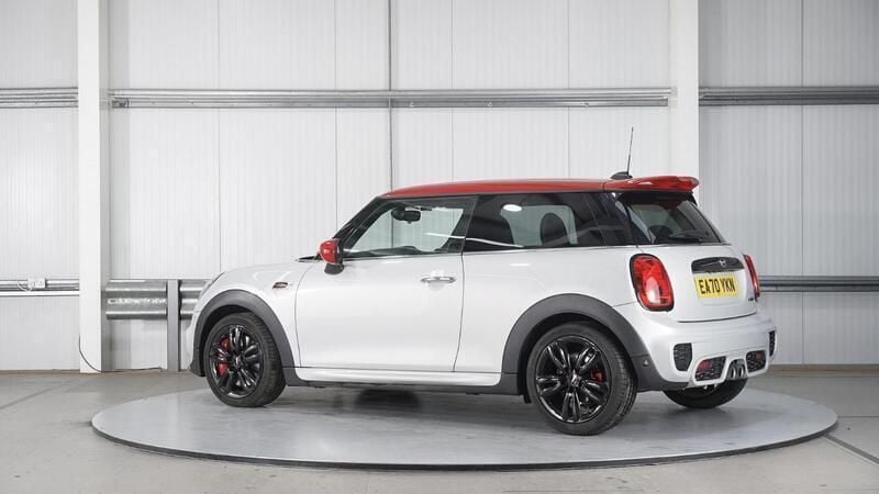 Used Mini John Cooper Works Hatch 228 HP (167 kW) 2020 Silver Hatchback