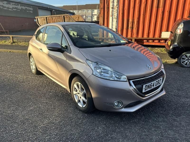 Used Peugeot 208 Active 2014 Pink Hatchback