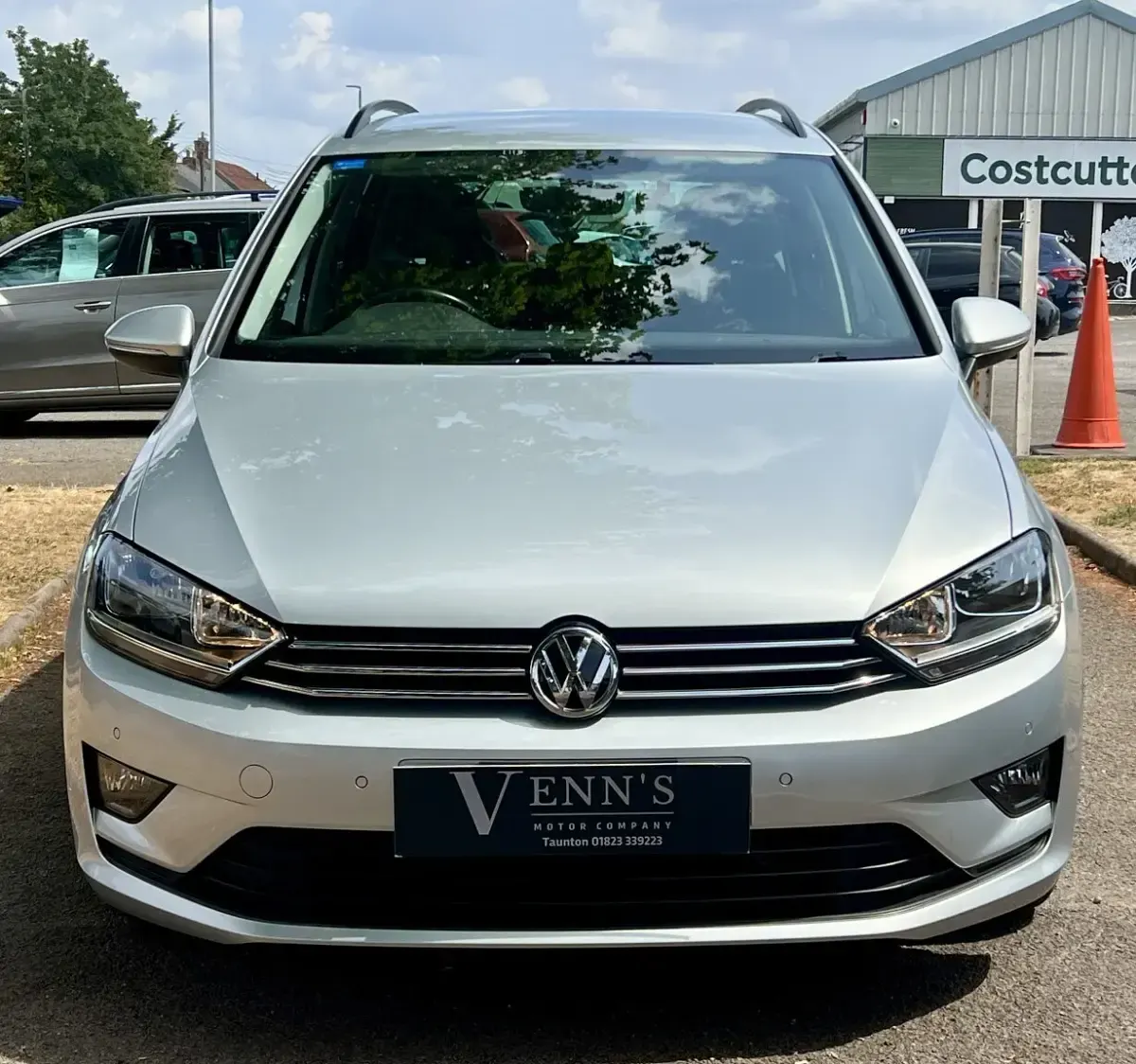 Used VW Golf Sportsvan SE 2016 Silver MPV