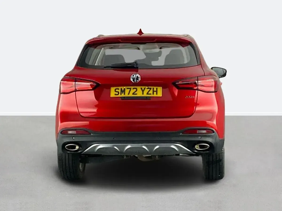 Used MG HS Excite 162 HP (119 kW) 2023 Red SUV