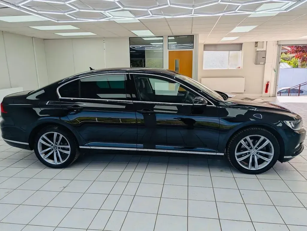 Used VW Passat GT 120 HP (88 kW) 2015 Black Sedan