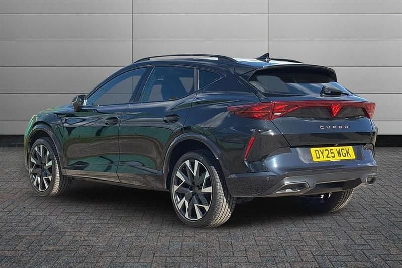 Used Cupra Formentor 150 HP (110 kW) 2025 Midnight black SUV