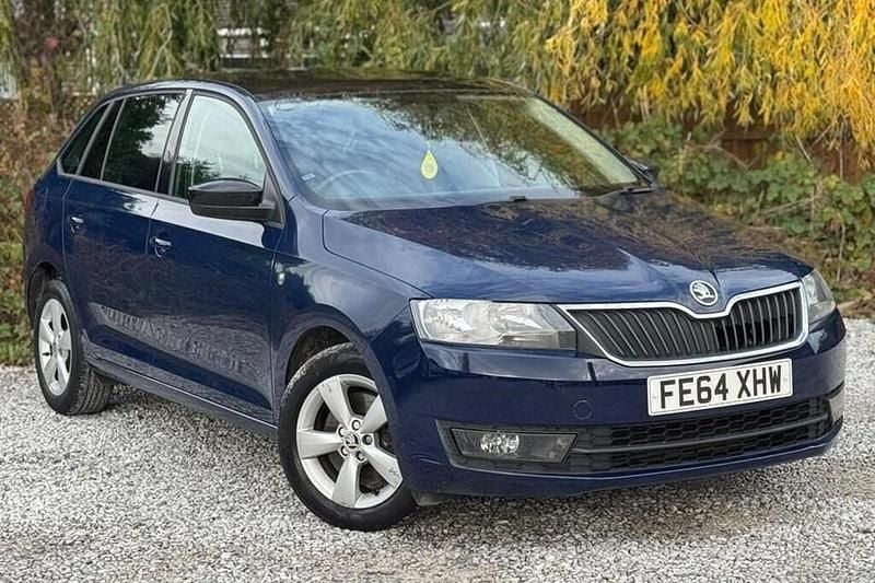 Used Skoda Rapid SE 90 HP (66 kW) 2014 Hatchback