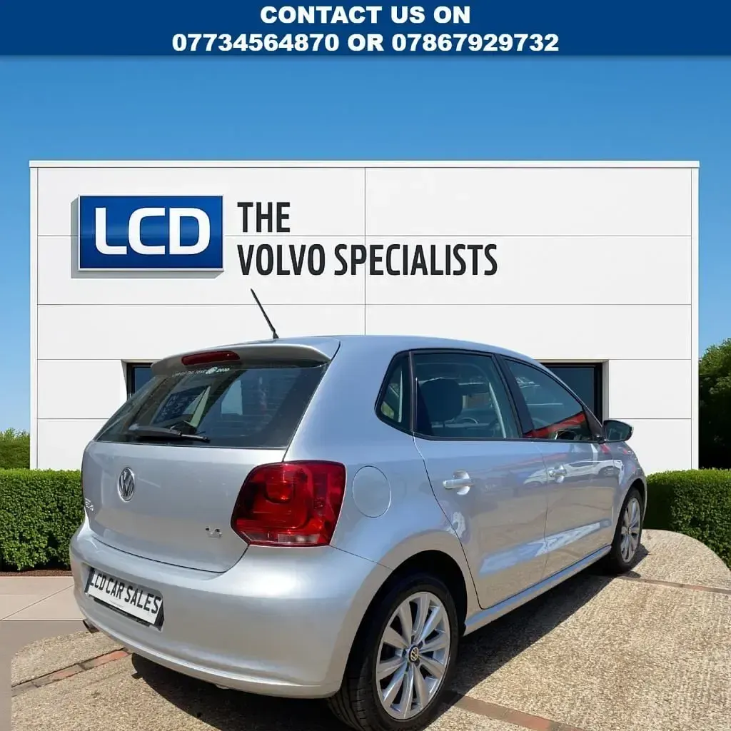 Used VW Polo SEL 85 HP (62 kW) 2010 Silver Hatchback